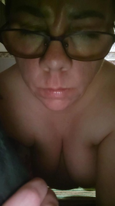 Jennmuffin live from United States