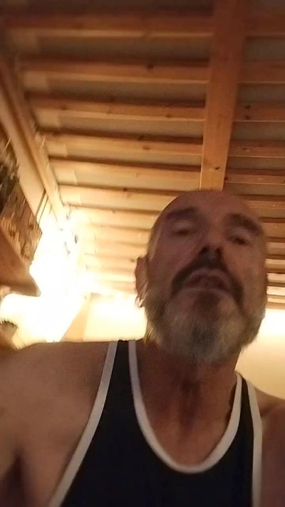 Jerry75019 live from France