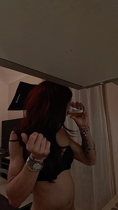 Jessy__j_ live from Italy