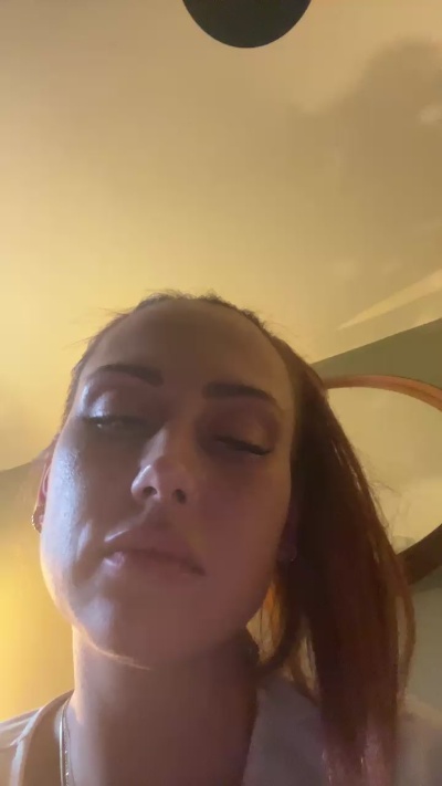 Jinjakinka live from United Kingdom