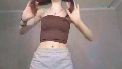 JocelynFrazey live from United States