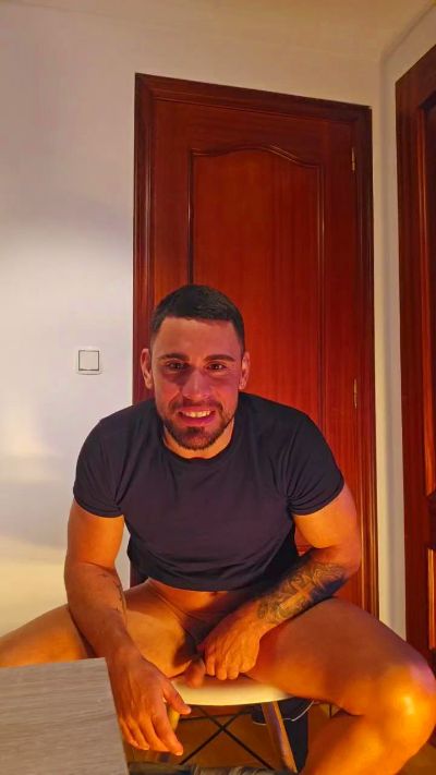 JordanJc live from Spain