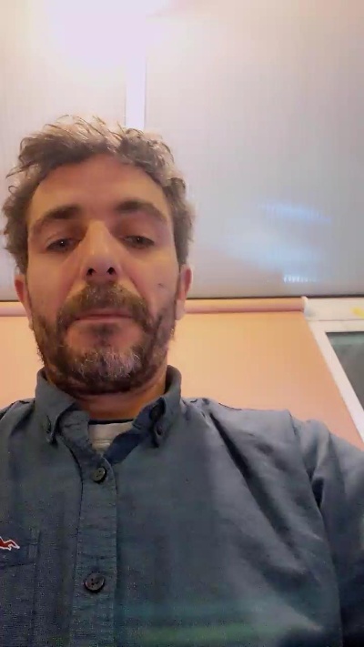 Joseph1904 live from France