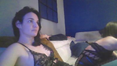 Joy_s_couple live from France