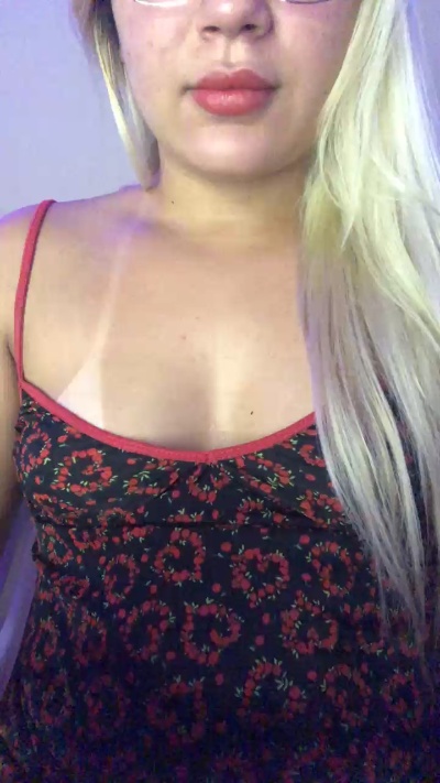 Juliafisher live from Brazil