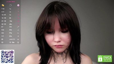 JuliannaBoche live from France