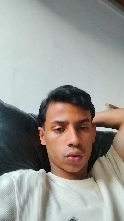 Julioassis live from Brazil