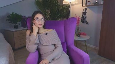 KarimaHoude live from France