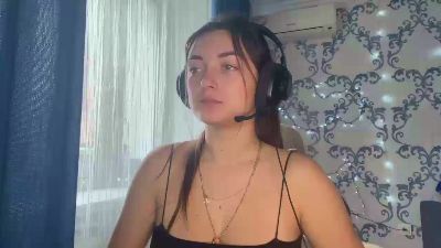 KattieAlviar live from Poland