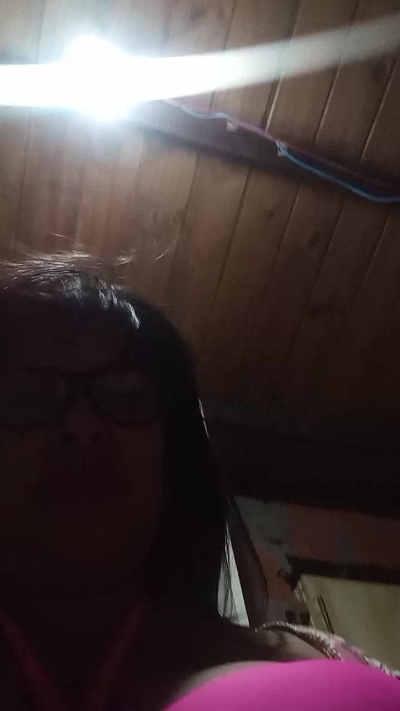 Kendrahot03 live from Argentina