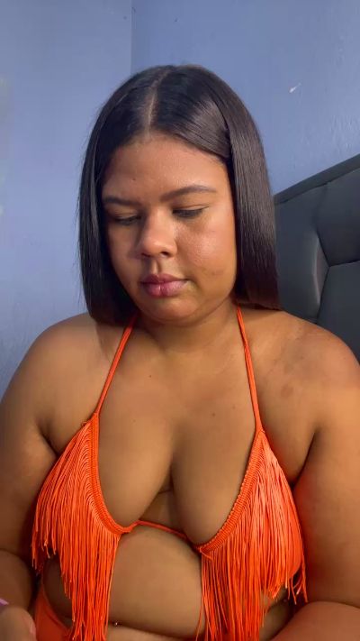 KeyshaRous7 live from Venezuela