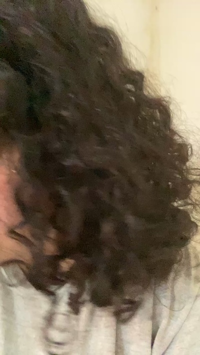 Kiki_juju1 live from Brazil