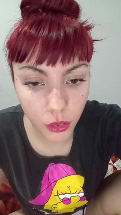 Lara_99_ live from Argentina