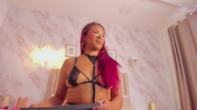 Larissa_Miller live from Colombia