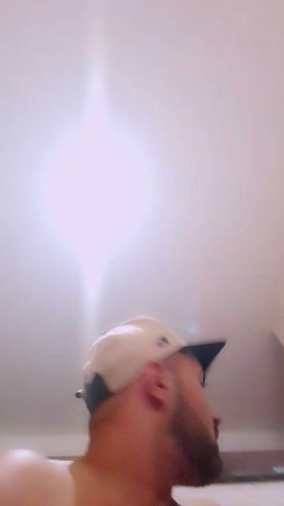 LarissafogozaA2 live from Brazil