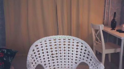 LavoneActon live from France