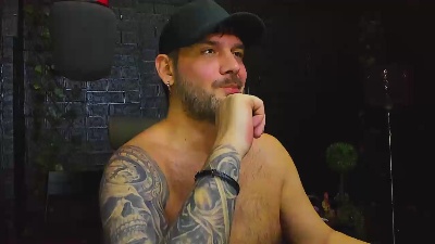 LexHardy live from United States