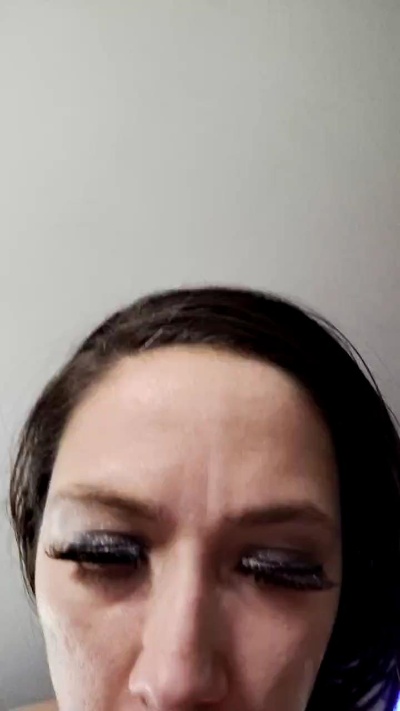 Lilbaby96 live from United States