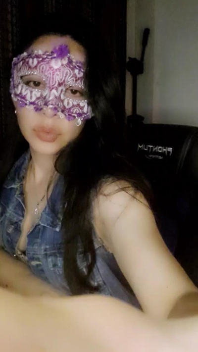 Linamxoxo live from Argentina