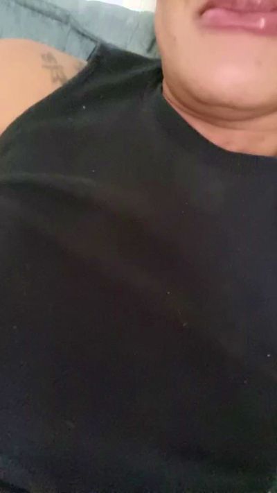 Lola_ci live from Brazil