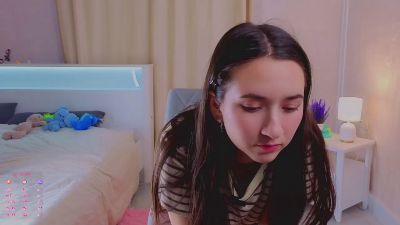 LoriaHartgrave live from Netherlands