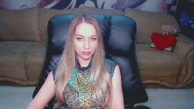 Lovellymalina live from Estonia