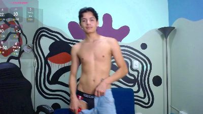 Luca_Vega live from United States