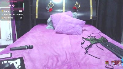 MOM_CAMILA_ live from Colombia