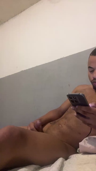 Maconheiroputo live from Brazil