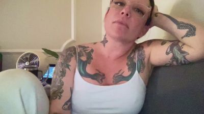 Mandystar6969 live from United States