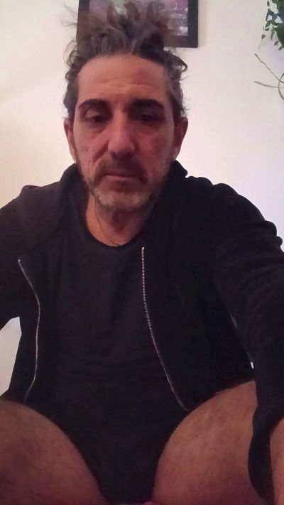 Maomaomao2000 live from Italy