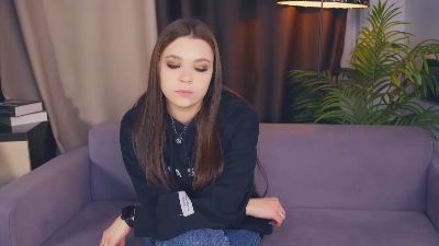 MaricelaMihalik live from France