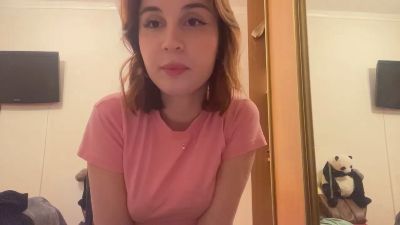 MaryleeVirgil live from United States