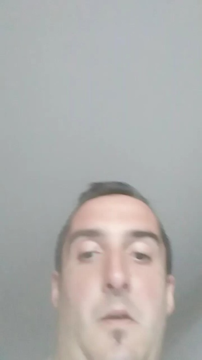 Maxiviking92 live from Argentina