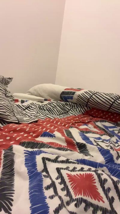 Mazikeen23 live from France