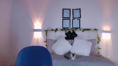 Megan_05_ live from Colombia