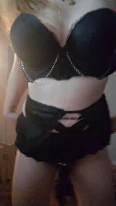 Mellissa190 live from France