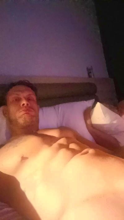 Mercedezzz23 live from Netherlands