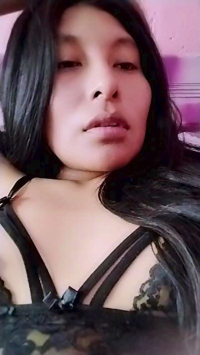 MiDulce9 live from Peru