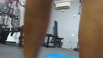 Millyfitcam live from Italy