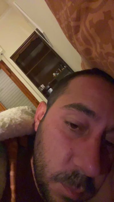 Mipiacelafiga93 live from Italy