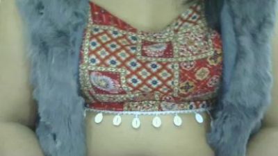 Missl_lilly live from India