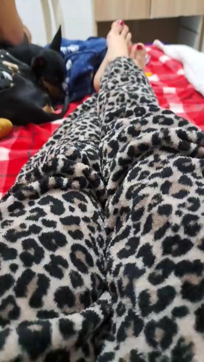 Monita8 live from Spain