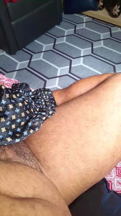 Morenodiscret35 live from Brazil