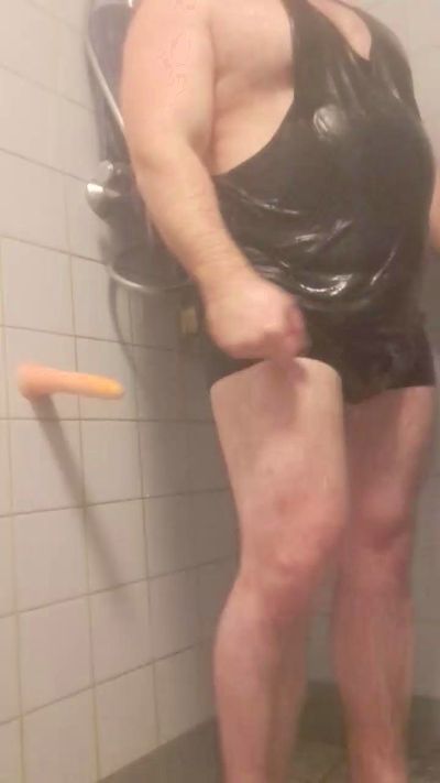 MuscleMusic live from Netherlands