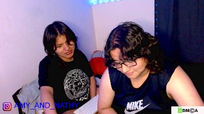 Nathy_AmyO_O live from Colombia