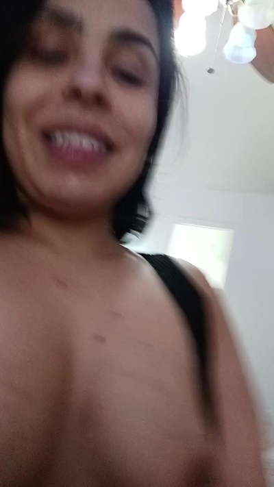 Naughtycake live from United States