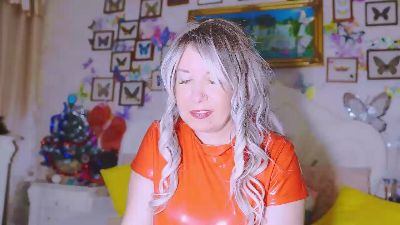 NewDirtySlut live from United States