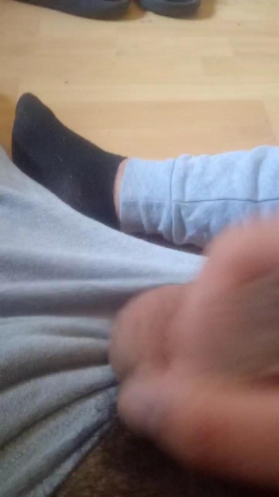 Nicoliss69 live from Chile