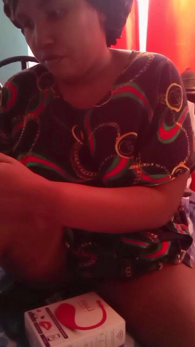 Nonnybeib live from Jersey